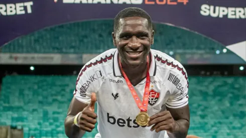 Zapata teve uma passagem apagada pelo Vitória - Foto: Reprodução/Instagram