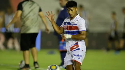 Kervin Andrade é um dos destaques do Fortaleza - Foto: Marlon Costa/AGIF