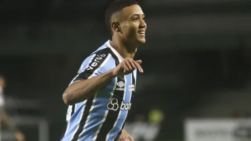 Gustavo Nunes soma dois gols na temporada - Foto: Gabriel Rosa Machado/AGIF