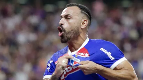 Moises jogador do Fortaleza comemora seu gol durante partida contra o CRB no estadio Arena Castelao pelo campeonato Copa Do Nordeste 2024. Lucas Emanuel/AGIF
