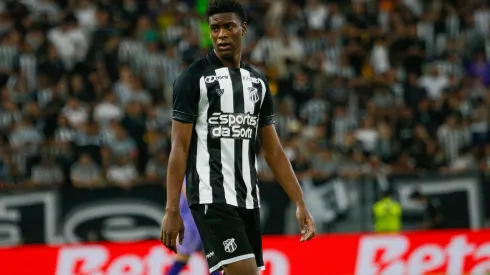 Jonathan Jesus durante confronto contra o Coritiba na Série B do Campeonato Brasileiro.