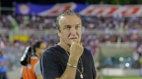 Cuca vem necessitando de reforços no Furacão - Foto: Lucas Emanuel/AGIF