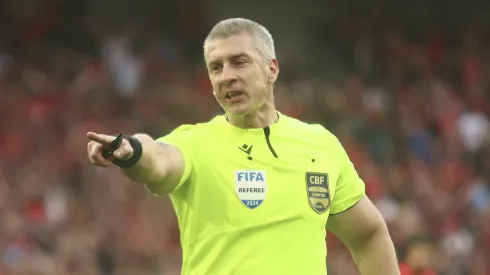 Daronco foi bastante questionado na atuação deste domongo - Foto: Gabriel Machado/AGIF