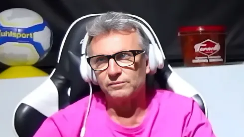 Neto dispara contra Matheuzinho. Foto: Reprodução YouTube- Rádio Craque Neto