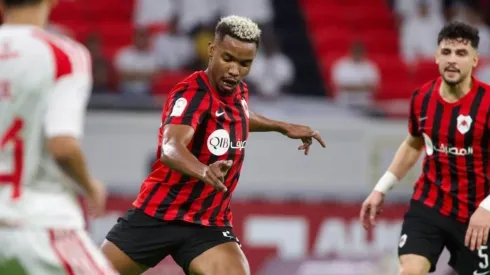 Thiago Mendes é um dos alvos do São Paulo - Foto: Reprodução/Instagram