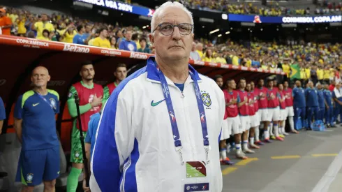 Dorival Júnior durante confronto contra o Paraguai na Copa América 2024.
