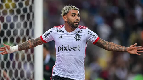 Gabigol vem tendo problemas internos no Flamengo – Foto: Thiago Ribeiro/AGIF
