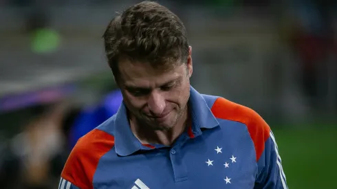 Fernando Seabra técnico do Cruzeiro durante partida contra o Athletico-PR no estadio Mineirao pelo campeonato Brasileiro A 2024. 
