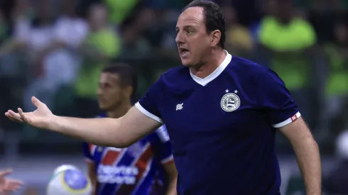 Rogério Ceni terá que fazer mudanças na equipe - Foto: Marcello Zambrana/AGIF