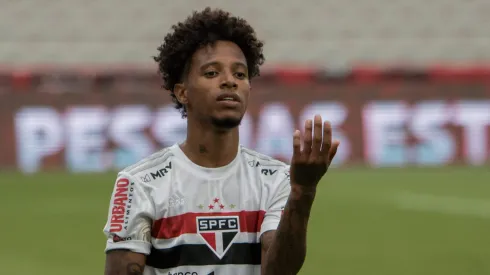 Tchê Tchê, quando atuava pelo São Paulo.
