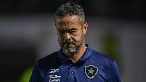 Artur Jorge durante clássico contra o Vasco. 
