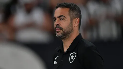 Artur Jorge, treinador do Botafogo. 
