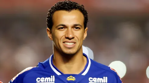 Leandro Damiao do Cruzeiro durante partida de ida das oitavas de final da Copa Libertadores da America 2015, no estadio do Morumbi/Sao Paulo. 
