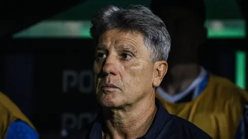 Renato Portaluppi  durante partida contra o Estudiantes Copa Libertadores 2024. Foto: Leonardo Hubbe/AGIF
