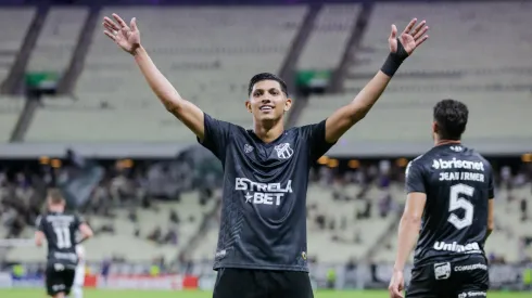 Erick Pulga jogador do Ceara comemora seu gol durante partida contra o Itabaiana no estadio Arena Castelao pelo campeonato Copa Do Nordeste 2024
