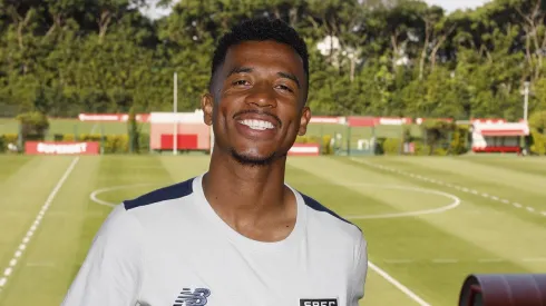 Marcos Antônio é anunciado oficialmente – Foto: Rubens Chiri / saopaulofc. 
