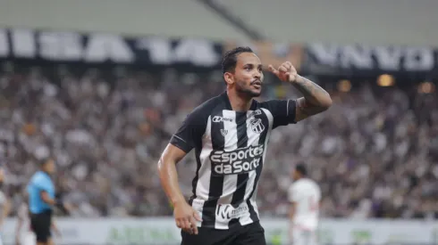 Lourenço é um dos destaques do Ceará na temporada - Foto: Lucas Emanuel/AGIF