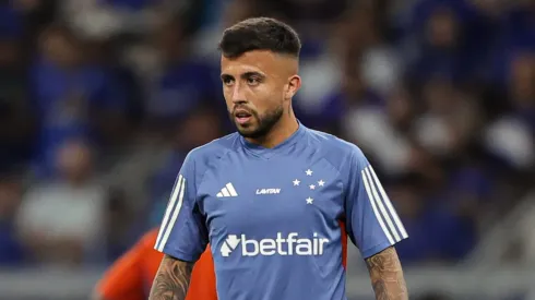 Matheus Henrique jogador do Cruzeiro durante aquecimento antes da partida contra o Juventude no estadio Mineirao pelo campeonato Brasileiro A 2024. Foto: Gilson Lobo/AGIF
