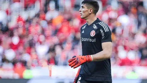 Sergio Rochet jogador do Internacional durante partida contra o Cuiabá no estádio Beira-Rio pelo campeonato Brasileiro A 2023. Uruguaio deve ficar no clube
