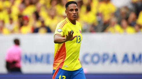 Yerry Mina durante confronto contra o Paraguai na Copa América de 2024.
