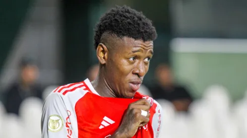 Vitão está de saída para o futebol espanhol - Foto: Lucas Gabriel Cardoso/AGIF