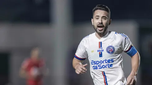 Everton Ribeiro é um dos destaques do Bahia na temporada – Foto: Heber Gomes/AGIF
