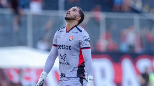 Lucas Arcanjo jogador do Vitoria comemora gol durante partida contra o Internacional no estadio Barradao pelo campeonato Brasileiro A 2024.
