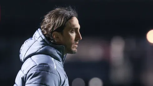 Luis Zubeldia técnico do São Paulo durante partida contra o Goiás no estadio Morumbi pelo campeonato Copa Do Brasil 2024. 
