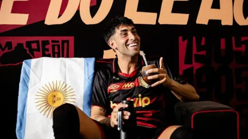 Di Placido chega para disputar a titularidade no Sport - Foto: Paulo Paiva/Sport Recife