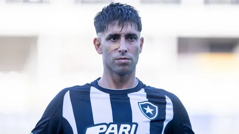 Di Plácido teve uma passagem regular pelo Botafogo - Foto: Abner Dourado/AGIF