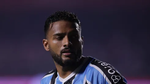 Reinaldo vive momento ruim no Grêmio.
