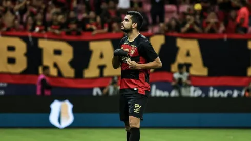 Zé Roberto foi um dos destaques da Vitória do Sport - Foto: Paulo Paiva/Sport