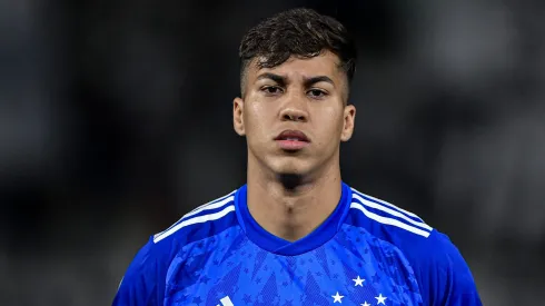 Kaio Jorge jogador do Cruzeiro durante partida contra o Botafogo no estadio Engenhao pelo campeonato Brasileiro A 2024. Centroavante vem sendo criticado
