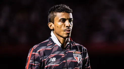 Luiz Gustavo ainda não definiu seu futuro.
