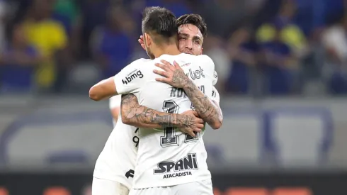 Gustavo Mosquito jogador do Corinthians comemora seu gol durante partida contra o Cruzeiro pelo campeonato Brasileiro  Foto: Gilson Lobo/AGIF
