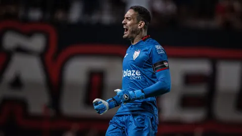 Ronaldo, goleiro do Atletico-GO, durante partida contra o ABC no estadio Antonio Accioly, pela Série B de 2023.
