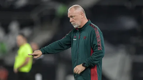 Mano Menezes publicou uma foto polêmica nas redes sociais - Foto: Thiago Ribeiro/AGIF