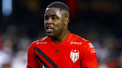 Campbell fala o que pensa no Atlético-GO.
