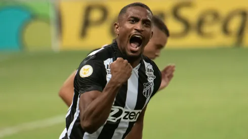 Saulo Mineiro jogador do Ceará
