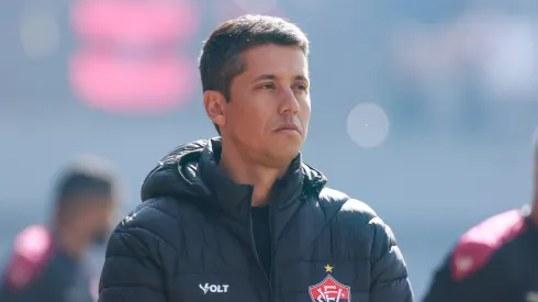 Thiago Carpini pode ter problemas para montar a equipe - Foto: Luiz Erbes/AGIF