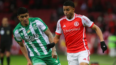 Wanderson jogador do Internacional durante partida contra o Juventude no estádio Beira-Rio pelo campeonato Copa Do Brasil 2024. Foto: Maxi Franzoi/AGIF
