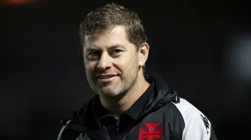 Rafael Paiva tecnico do Vasco durante partida contra o Fortaleza no estadio Sao Januario pelo campeonato Brasileiro A 2024. Treinador em partida do time 
