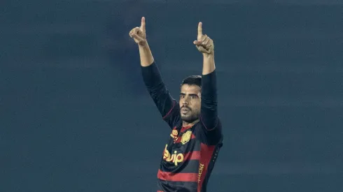 Zé Roberto jogador do Sport comemora seu gol durante partida contra o Guarani no estádio Brinco de Ouro pelo campeonato Brasileiro B 2024. Foto: Diogo Reis/AGIF
