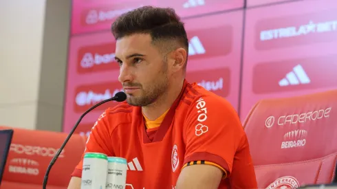 Lucas Alario durante declaração pelo Internacional. 
