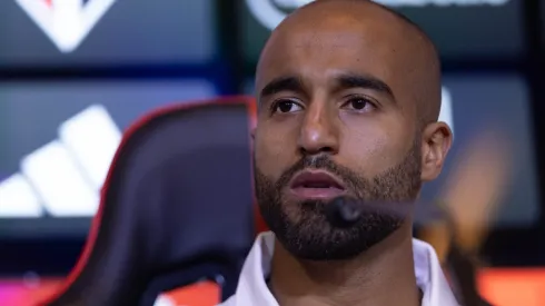 Lucas Moura durante sua apresentacao oficial como jogador do Sao Paulo em coletiva de imprensa realizada no CT Barra Funda. Atacante está na Canarinho
