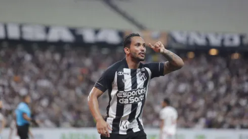 Lourenço é um dos destaques do Ceará na temporada - Foto: Lucas Emanuel/AGIF