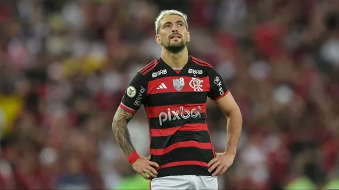  Arrascaeta jogador do Flamengo lamenta durante partida contra o Palmeiras  (Foto: Thiago Ribeiro/AGIF)
