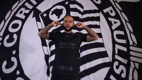 Memphis chega como a principal contratação do Corinthians – Foto: Rodrigo Coca/Corinthians
