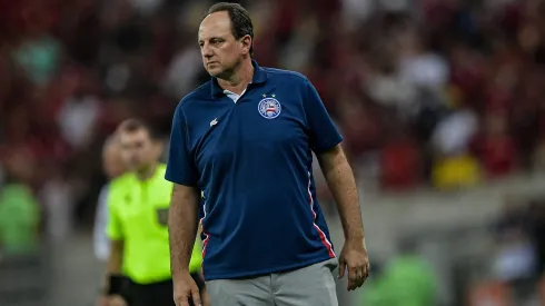 Rogério Ceni abre o jogo e fala sobre mudança de estilo de jogo no Bahia (Foto: Thiago Ribeiro/AGIF)
