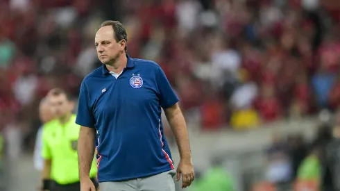 Rogério Ceni falou à imprensa após eliminação para o Flamengo – Foto: Thiago Ribeiro/AGIF
